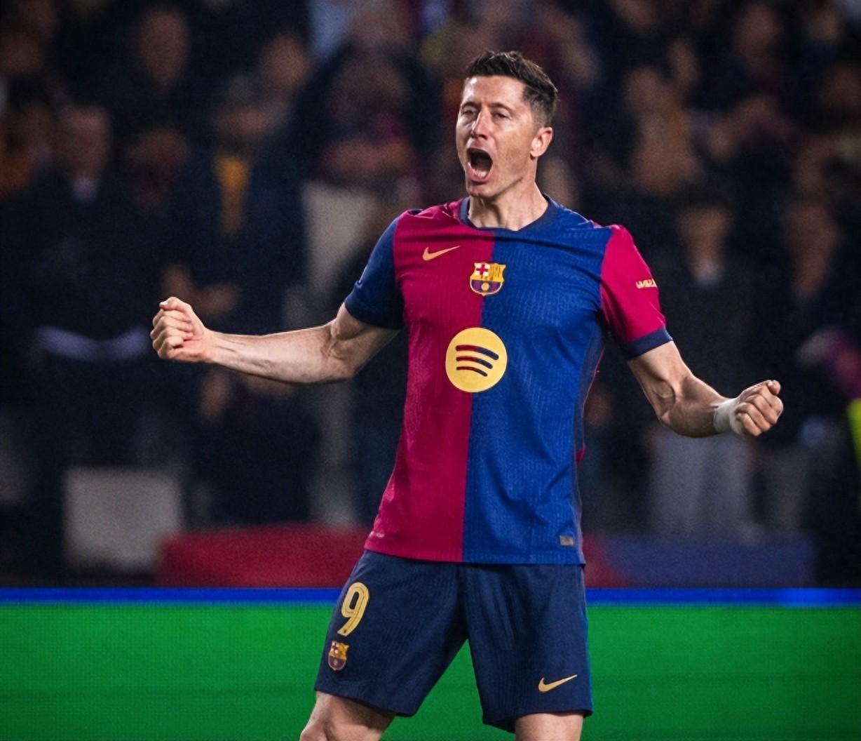 华体会登录-拜仁绝杀波尔图，莱万梅开二度德甲  第2张