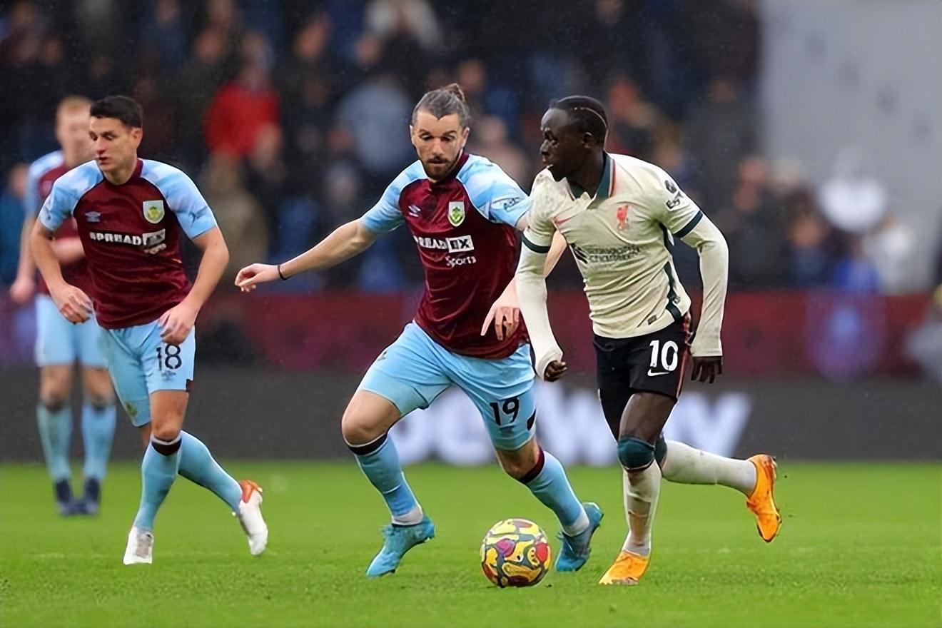 华体会hth-本菲卡力克多特蒙德，哈兰德补时绝平欧联杯的简单介绍  第1张