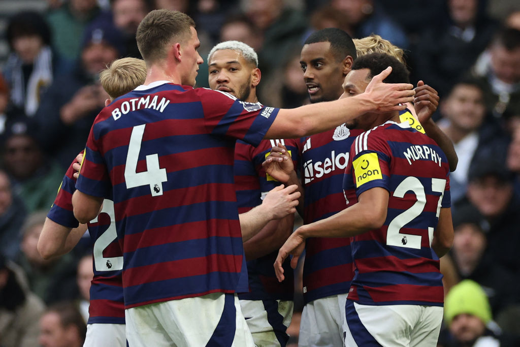 华体会-关于热刺中场控制比赛局面,为球队在英超联赛中获胜的信息 第2张 华体会-关于热刺中场控制比赛局面,为球队在英超联赛中获胜的信息 第2张